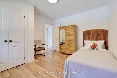 3281 Flanagan Mississauga,ON L5C 2M7 — Photo 25