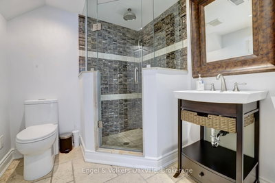 3281 Flanagan Mississauga,ON L5C 2M7 — Photo 30