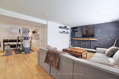 3281 Flanagan Mississauga,ON L5C 2M7 — Photo 32