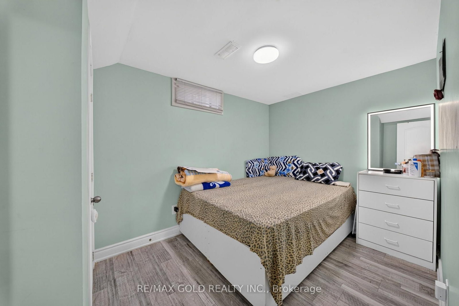 4 SUNNYVIEW Road • Brampton, ON photo 38