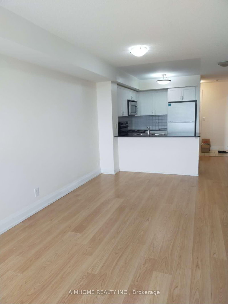 1207 - 1070 Sheppard Ave W Avenue