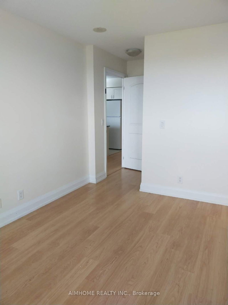Room2