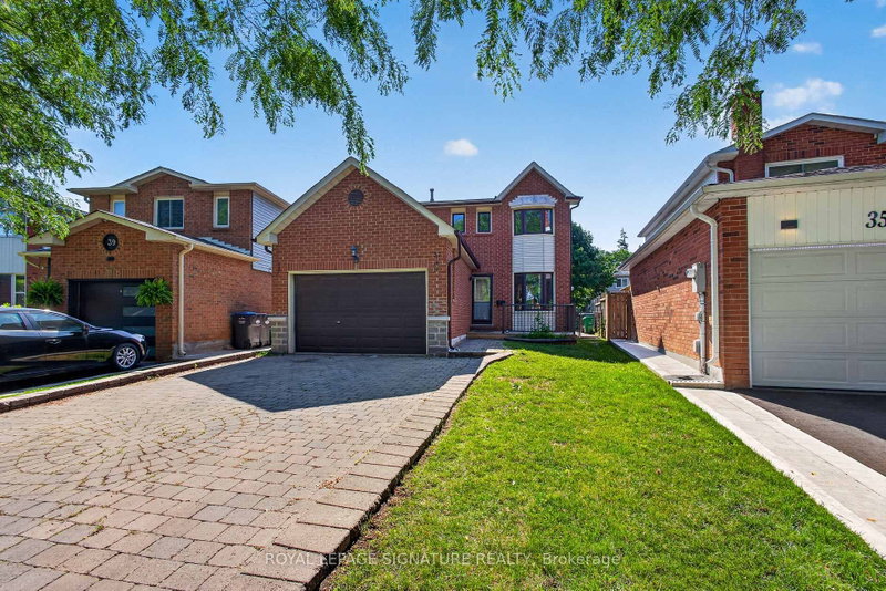 37 Oleander Crescent