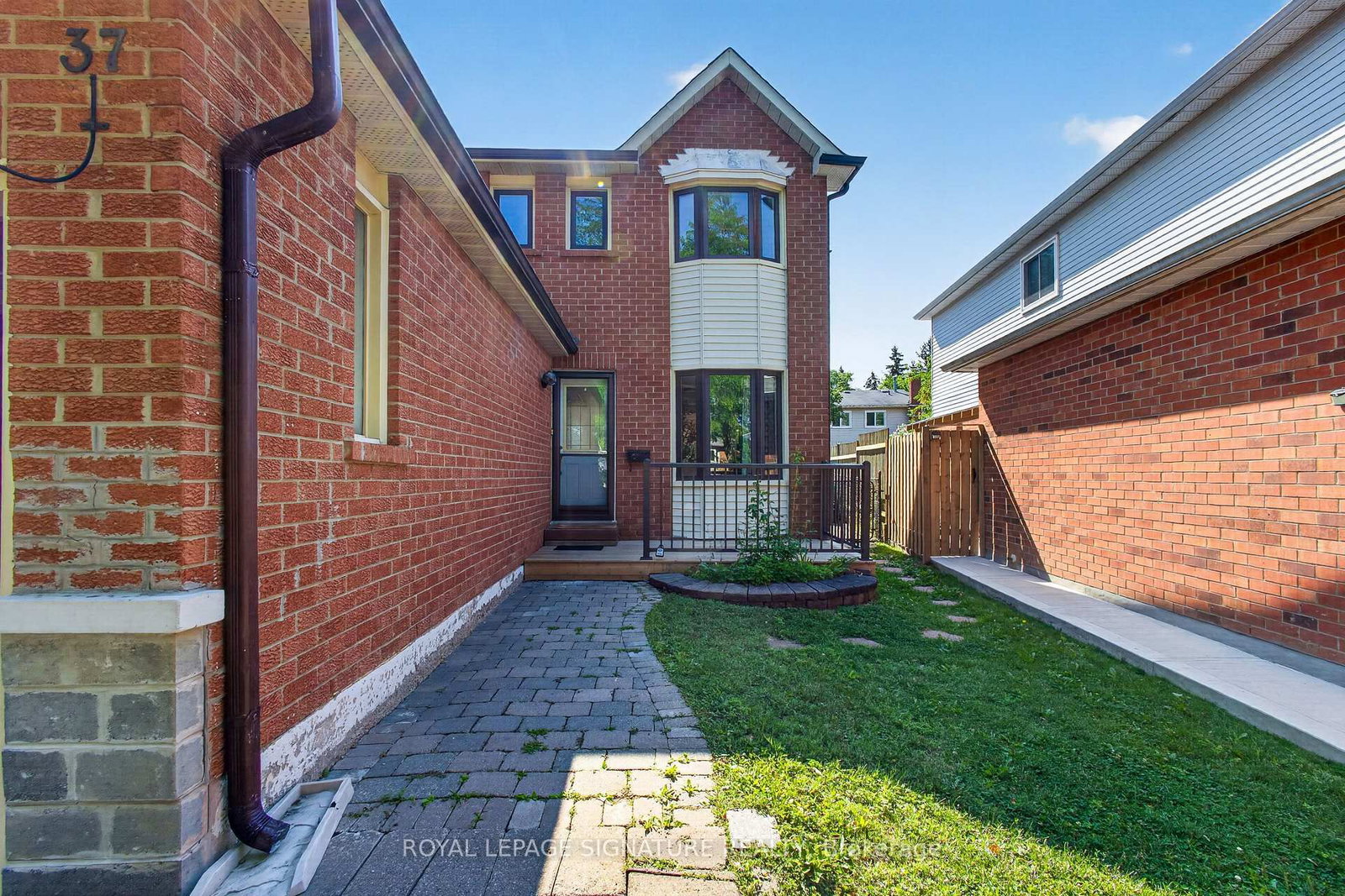 Listing Image 3