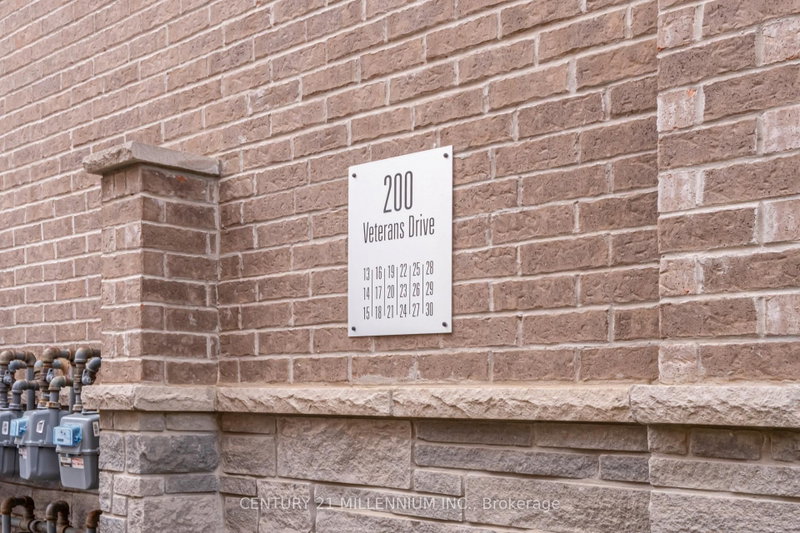 30 - 200 Veterans Drive