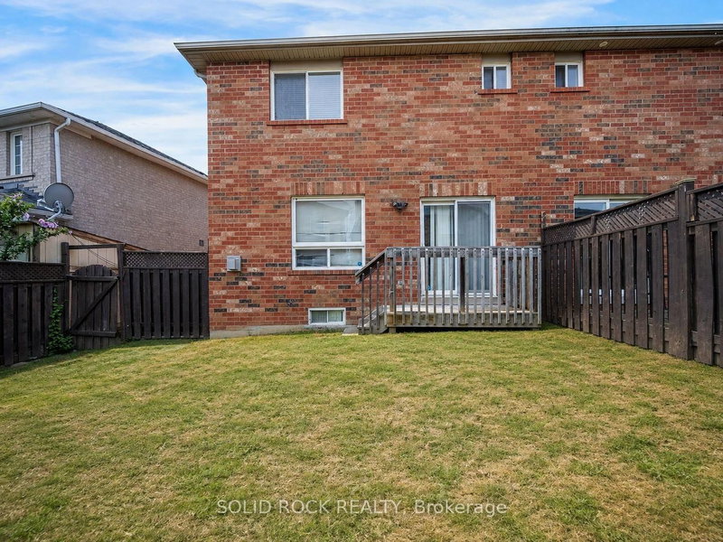 41 Trumpet Valley Brampton,ON L7A 2Z8 — Photo 39
