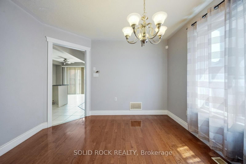 41 Trumpet Valley Brampton,ON L7A 2Z8 — Photo 8