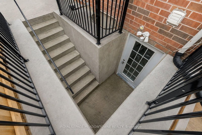 Bsmt - 1603 Hume Way