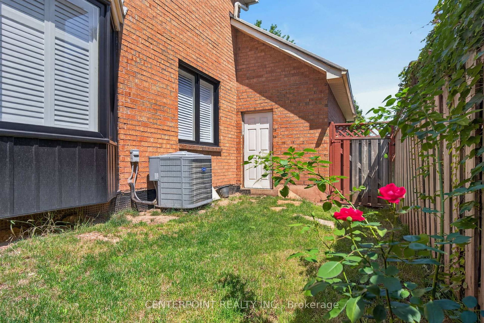 1073 Grandeur Crescent • Oakville, ON photo 39