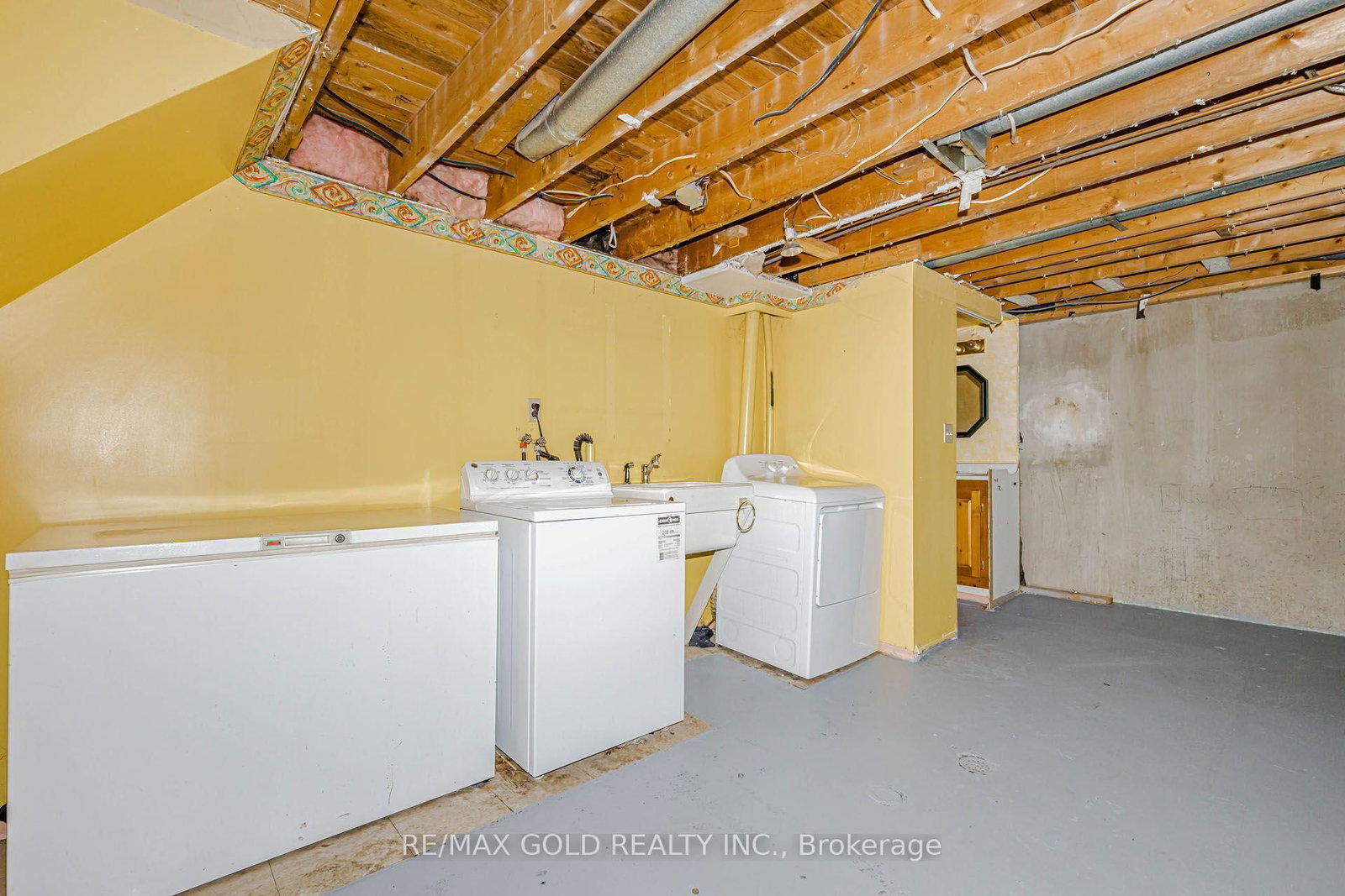 Listing Image 45