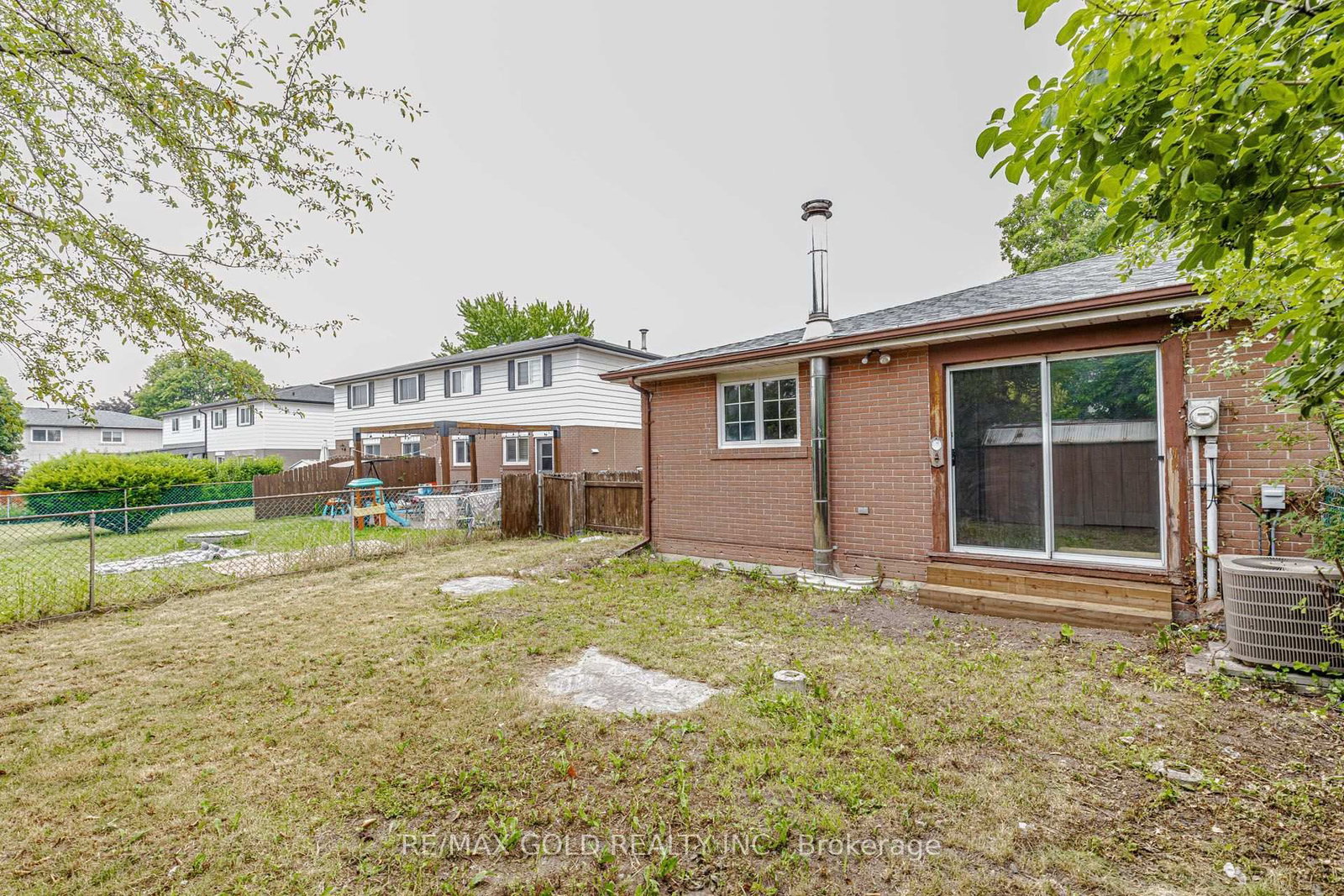 Listing Image 49