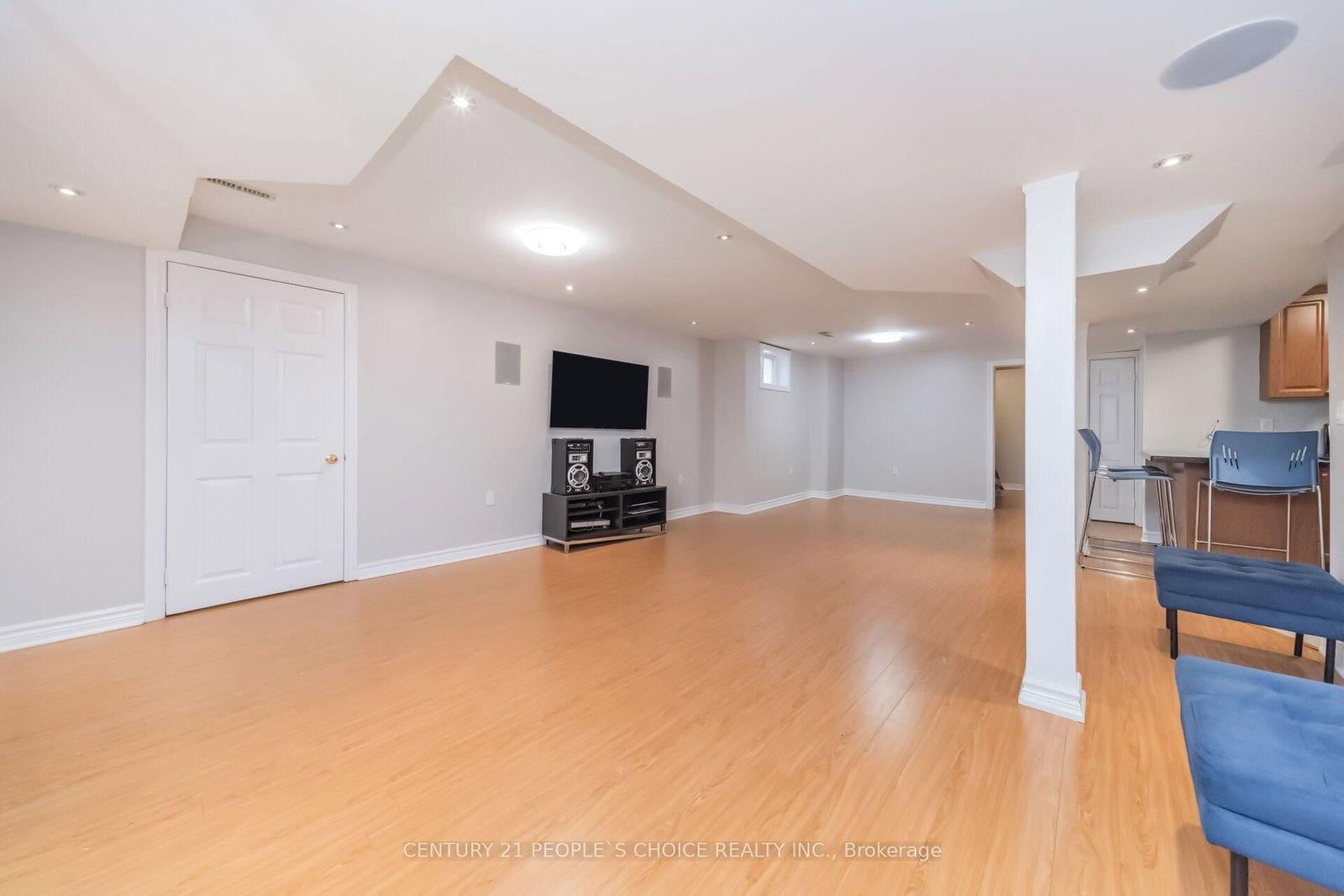 Listing Image 33