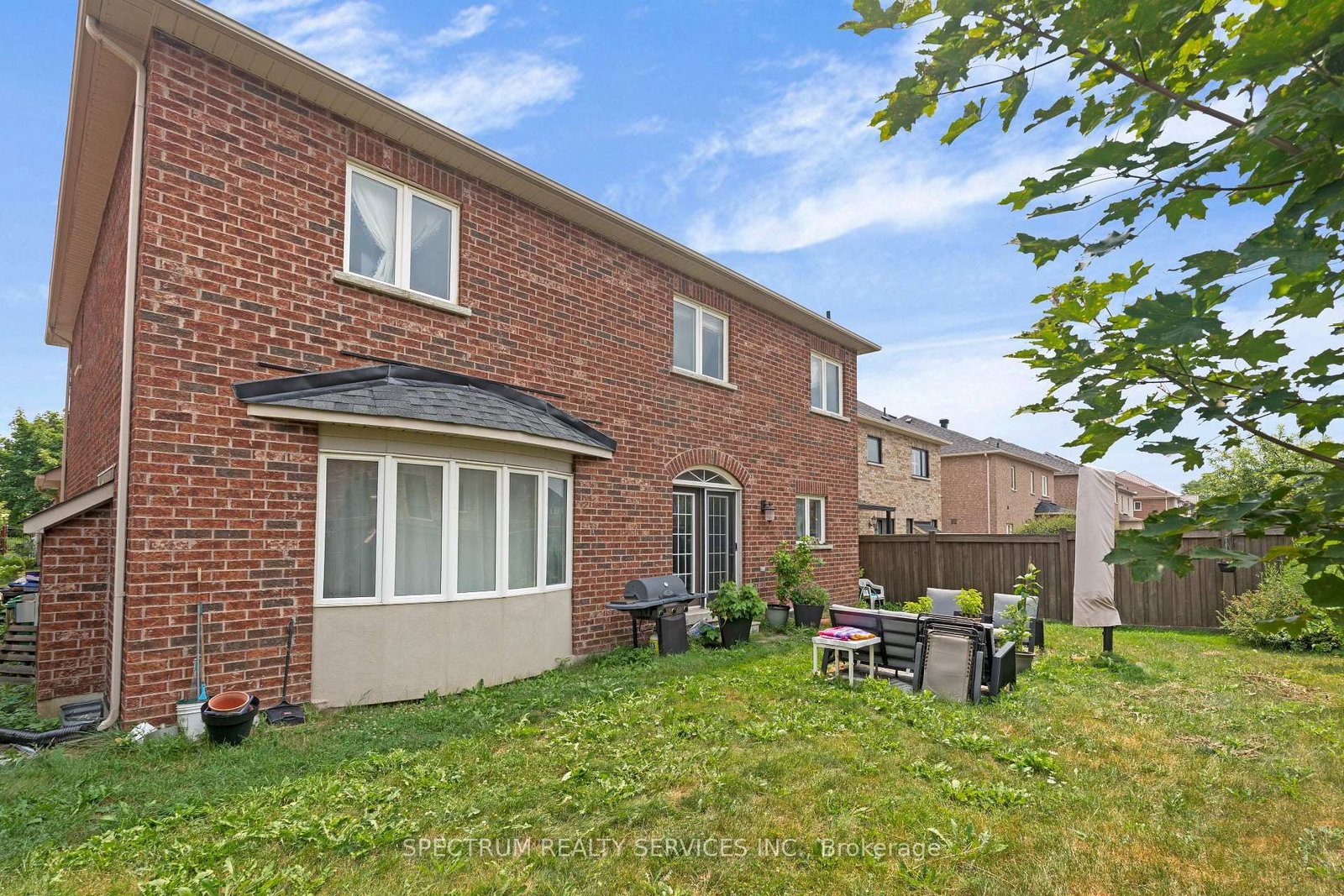 24 Aristocrat Brampton,ON L6P 1X7 — Photo 34