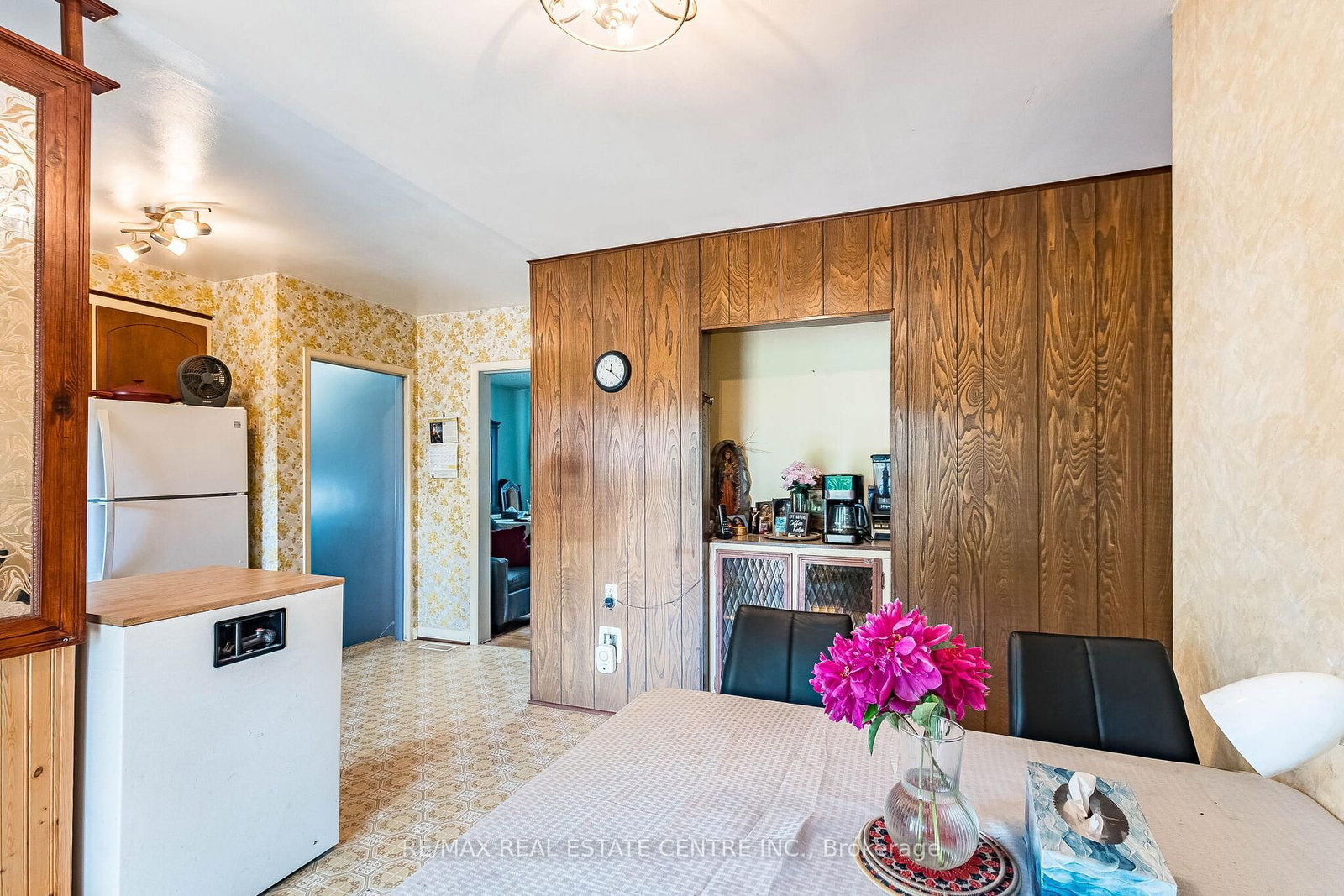 6939 Justine Drive • Mississauga, ON photo 14