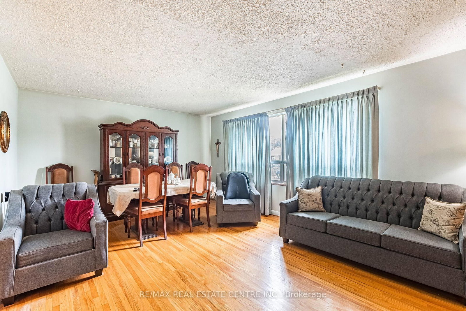 6939 Justine Drive • Mississauga, ON photo 8