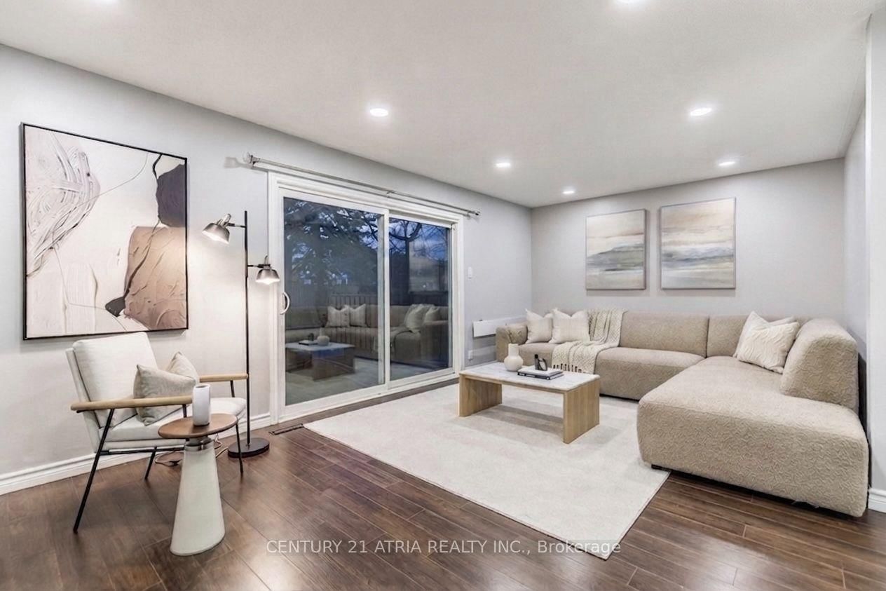 2825 Gananoque Drive • #41 • Mississauga, ON photo 1