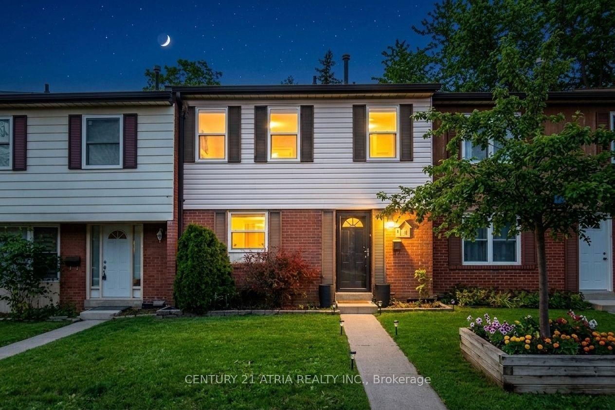 2825 Gananoque Drive • #41 • Mississauga, ON photo 2