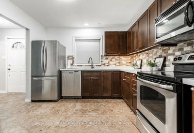 2825 Gananoque Drive • #41 • Mississauga, ON photo 5