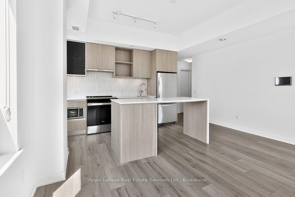 405 Dundas Street W • #332 • Oakville, ON photo 14