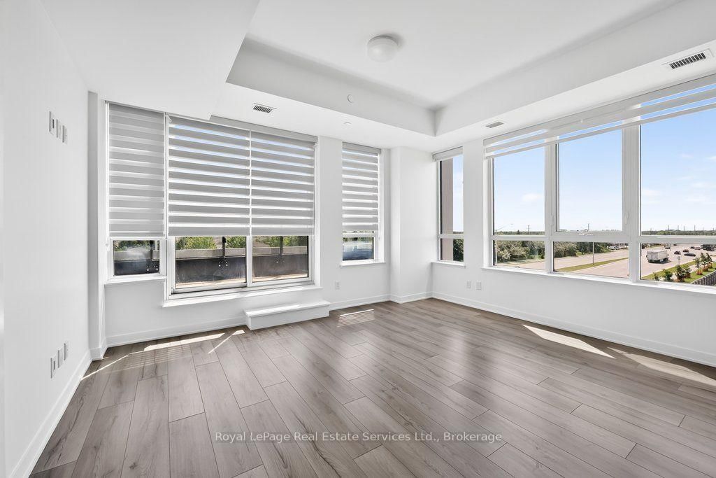 405 Dundas Street W • #332 • Oakville, ON photo 18