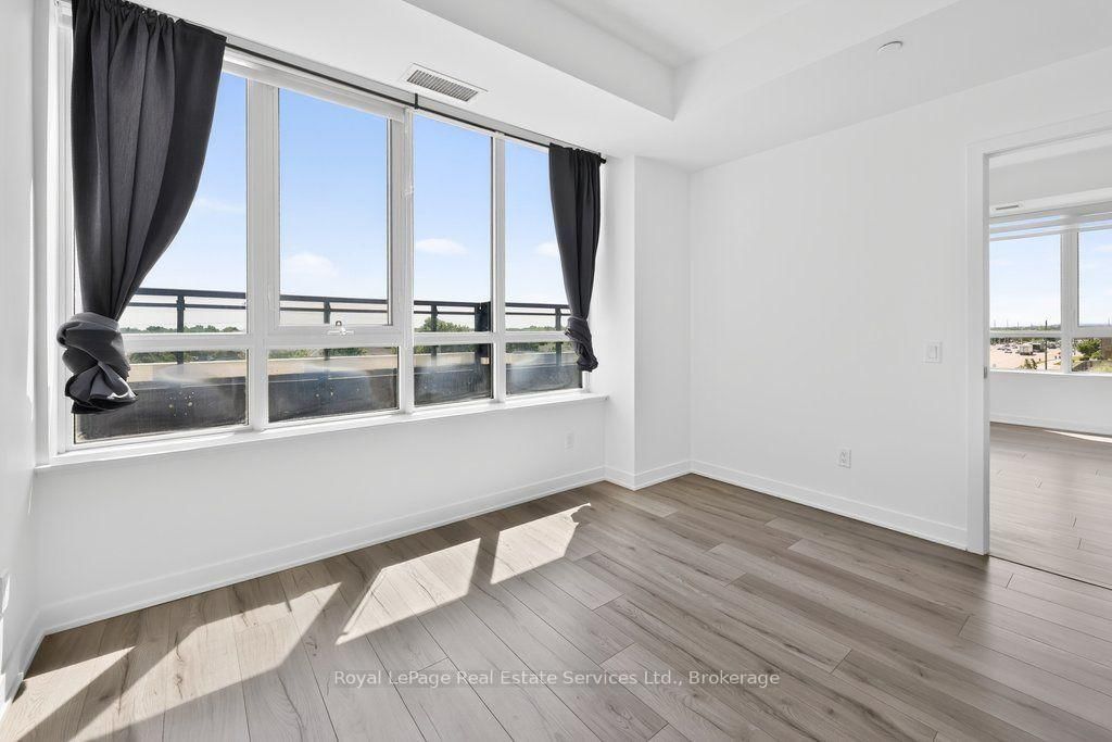 405 Dundas Street W • #332 • Oakville, ON photo 22