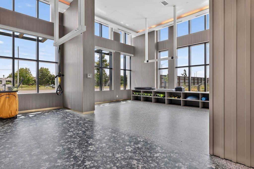 405 Dundas Street W • #332 • Oakville, ON photo 37