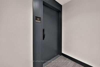 405 Dundas Street W • #332 • Oakville, ON photo 5