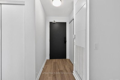 405 Dundas Street W • #332 • Oakville, ON photo 6
