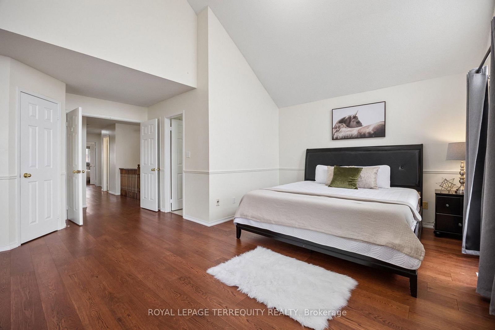 7339 Black Walnut Trail • Mississauga, ON photo 16