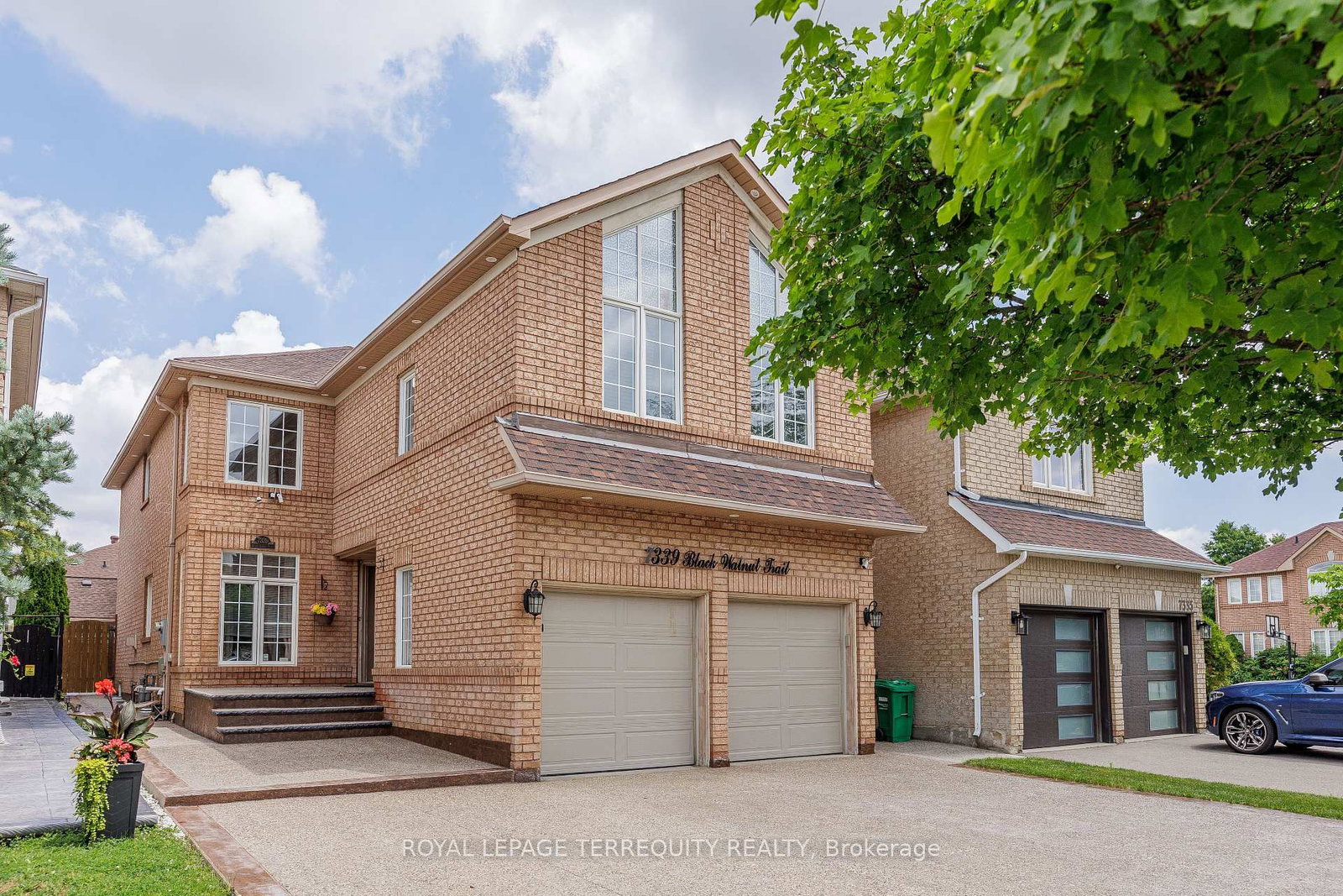 7339 Black Walnut Trail • Mississauga, ON photo 2