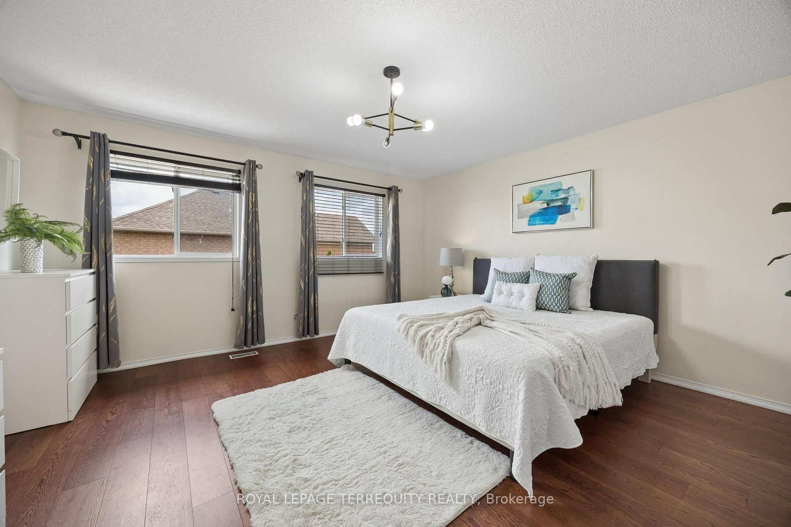 7339 Black Walnut Trail • Mississauga, ON photo 23