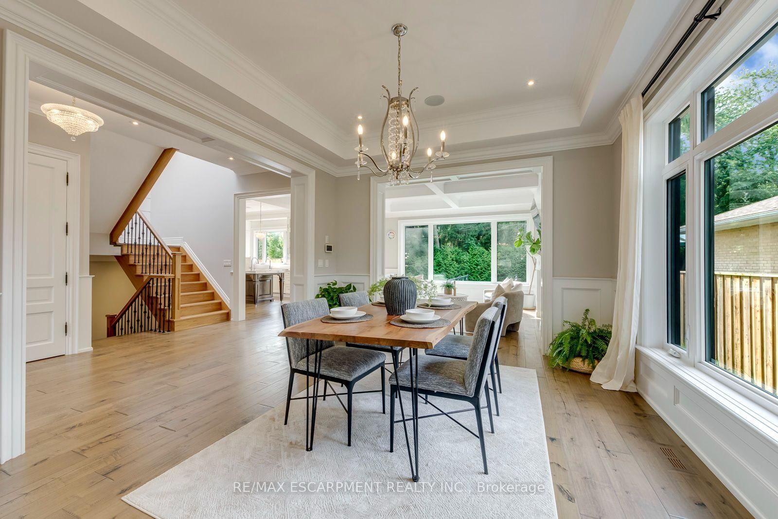 436 WILLIS Drive • Oakville, ON photo 10
