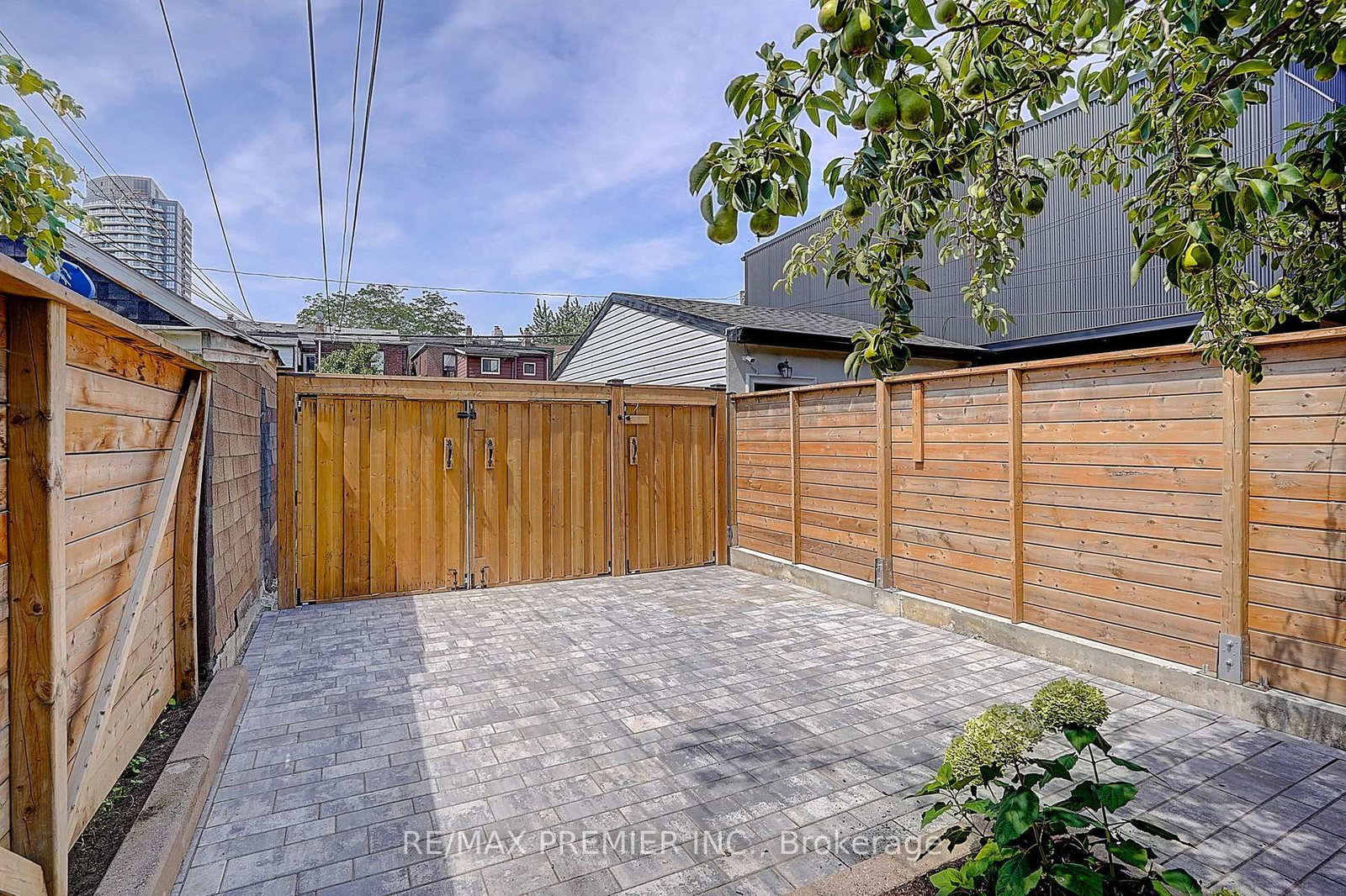 72 Symington Avenue • Toronto, ON photo 13
