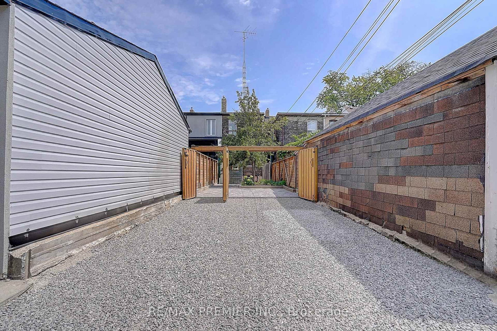 72 Symington Avenue • Toronto, ON photo 15