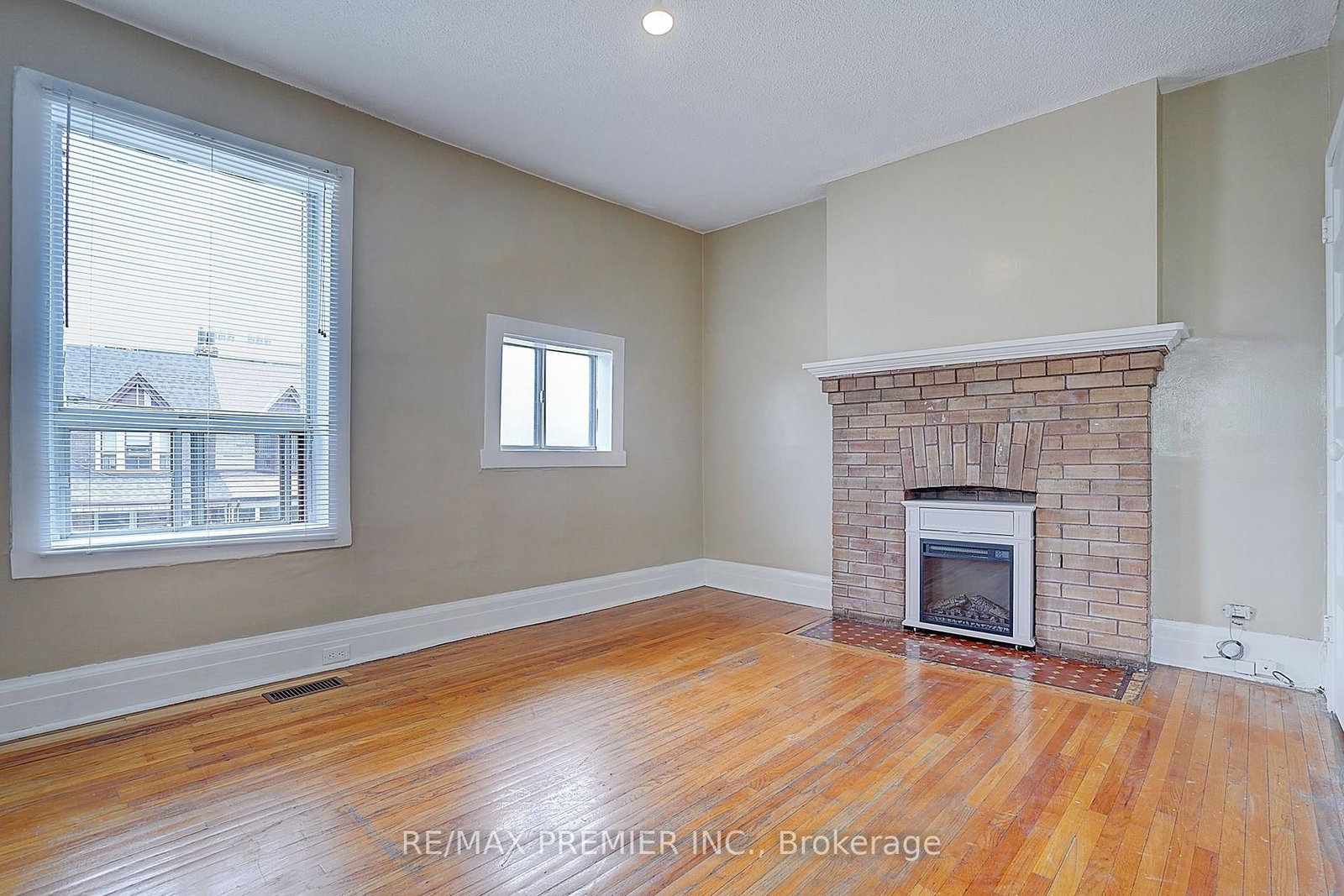 72 Symington Avenue • Toronto, ON photo 36