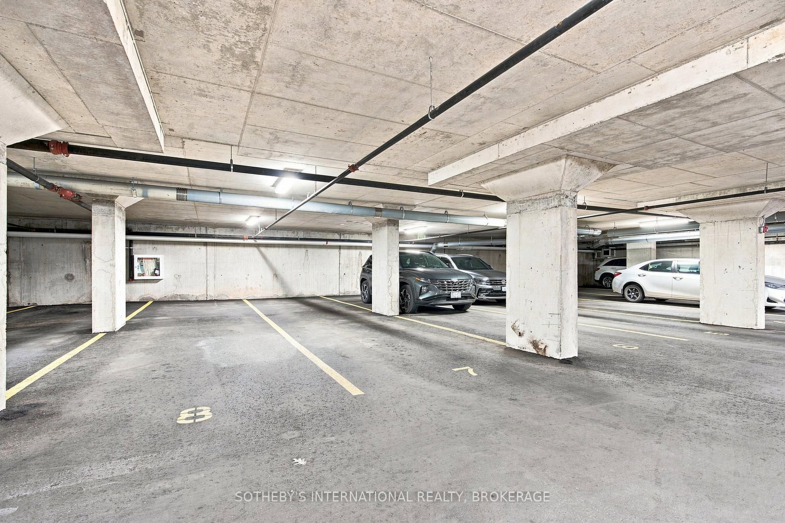 Listing Image 33