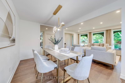 323 Warminster Oakville,ON L6L 4N1 — Photo 13