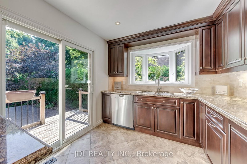 323 Warminster Oakville,ON L6L 4N1 — Photo 21