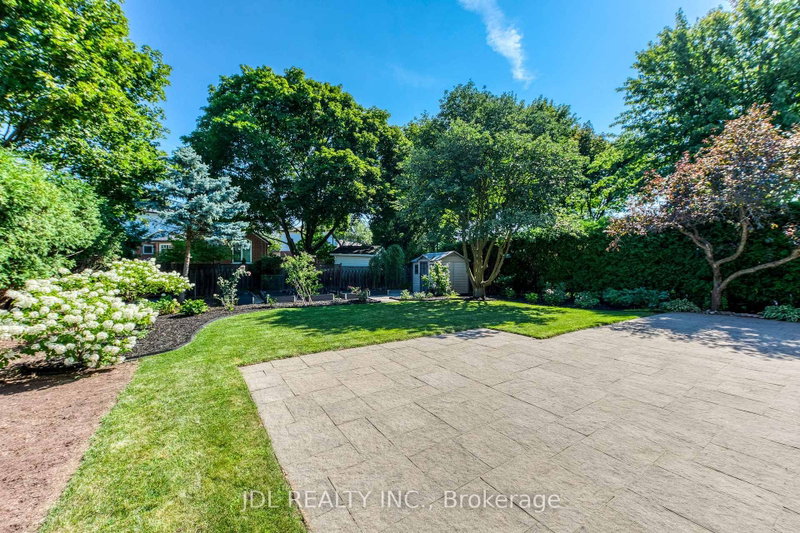 323 Warminster Oakville,ON L6L 4N1 — Photo 49