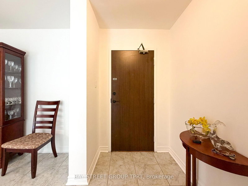 208 - 9 Four Winds Drive