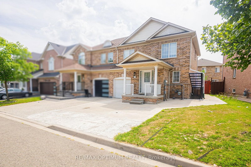 8 Topiary Lane