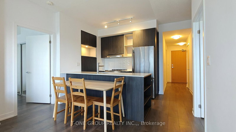 722 - 2520 Eglinton Avenue