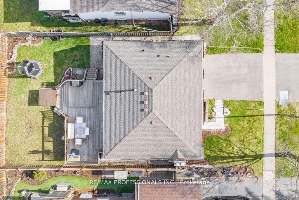 Listing Image 37