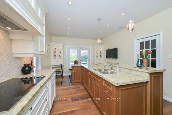 3 Stonegate Drive • Brampton, ON photo 13