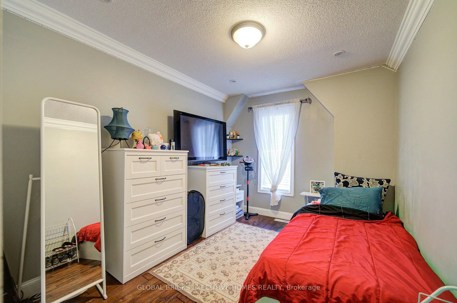 3885 Eglinton Avenue • Mississauga, ON photo 19