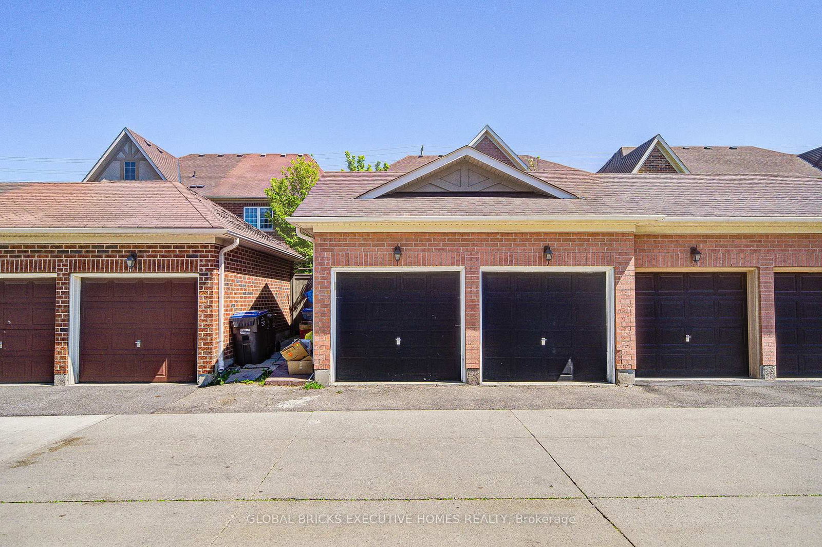 3885 Eglinton Avenue • Mississauga, ON photo 34