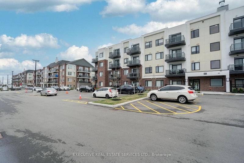 402 - 58 Sky Harbour Drive
