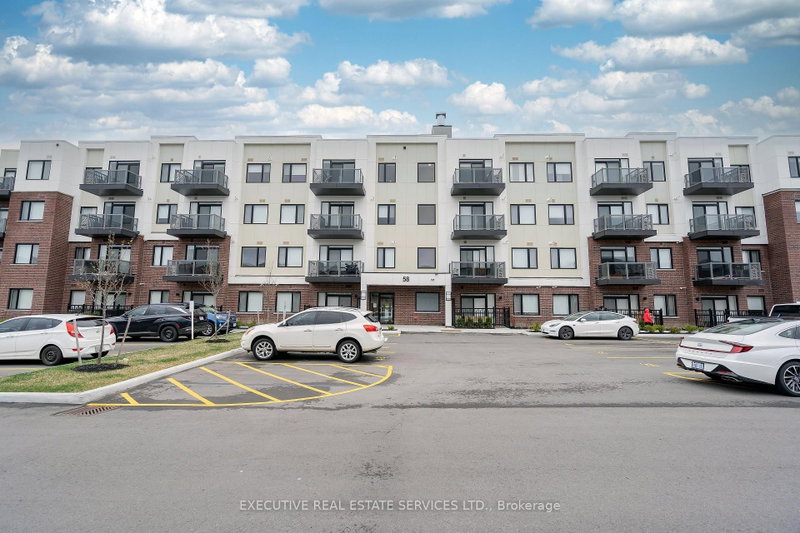 402 - 58 Sky Harbour Drive