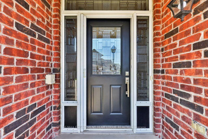 26 - 4280 Taywood Drive