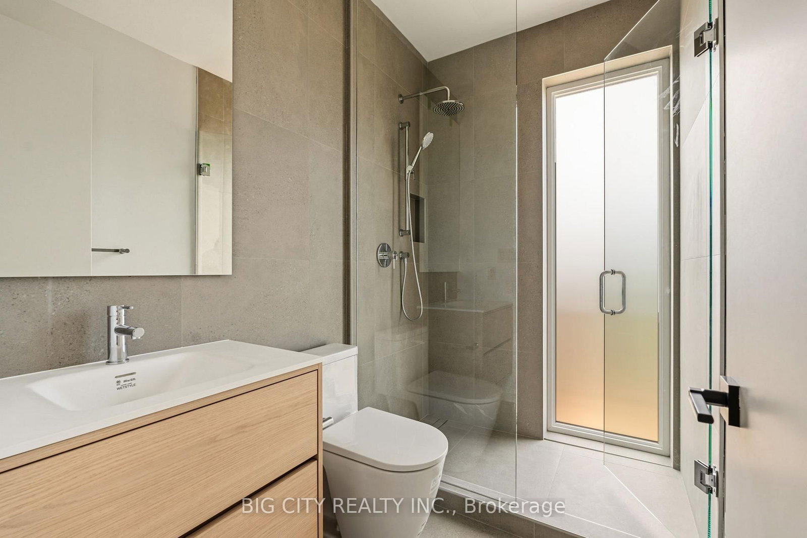 276 Lanor Avenue • #3 • Toronto, ON photo 27